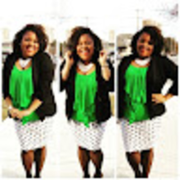 Meet your Posher, Taneese - Picture 1 of 1